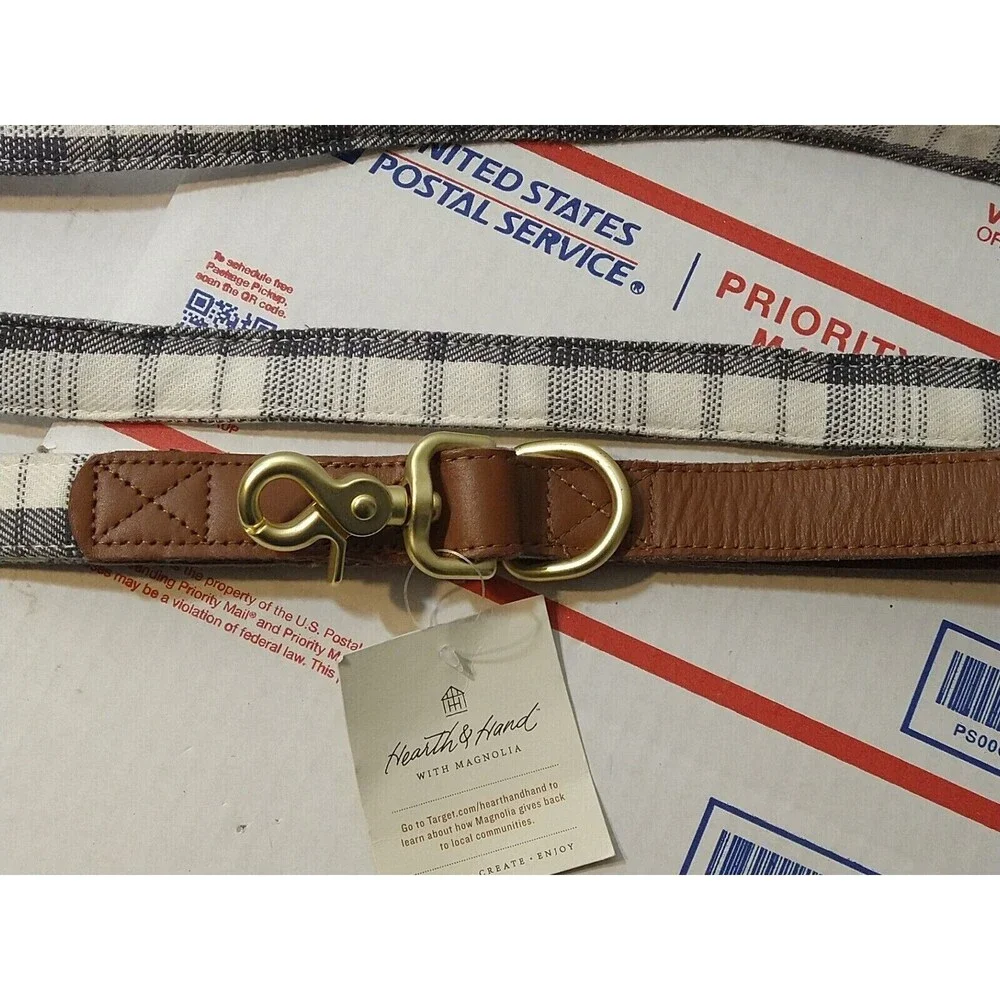 Hearth & Hand with Magnolia-Gray Plaid Dog Leash Brand New